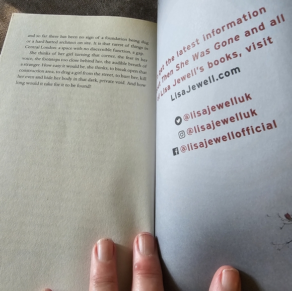 Lisa Jewel Then She Was Gone - Picture 6 of 6